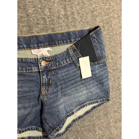 Ingrid & Isabel Maternity Women’s Shorts Short Mini Denim Size 4 - Picture 3 of 6